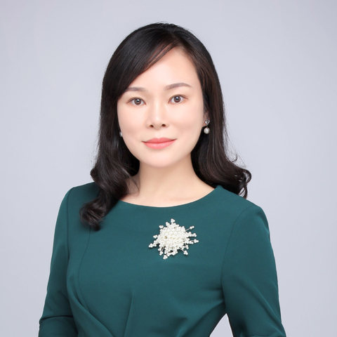 最高人民检察院民事行政诉讼案件咨询专家，广东卓建律师事务所高级合伙人，EXIN DPO李兰兰